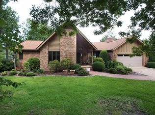 1080 Burning Tree Rd, Pinehurst, NC 28374