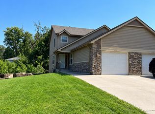 2105 Spring Garden St, Leavenworth, KS 66048