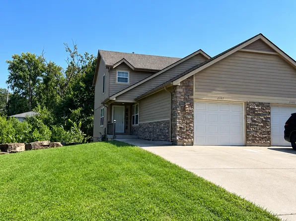 2105 Spring Garden St, Leavenworth, KS 66048