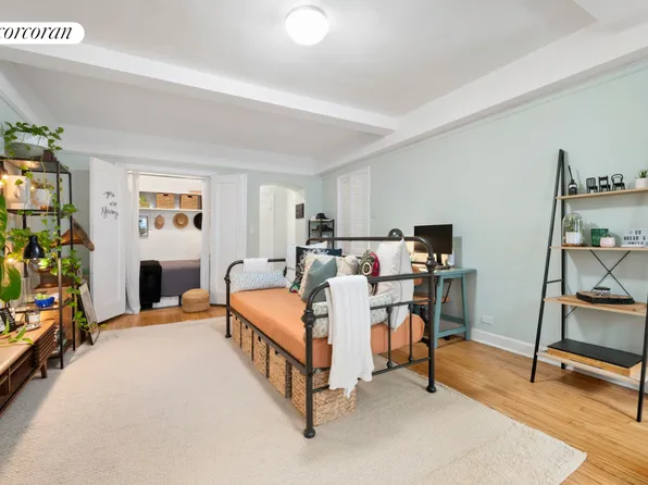 353 West 56th Street 3G image 3 of 11
