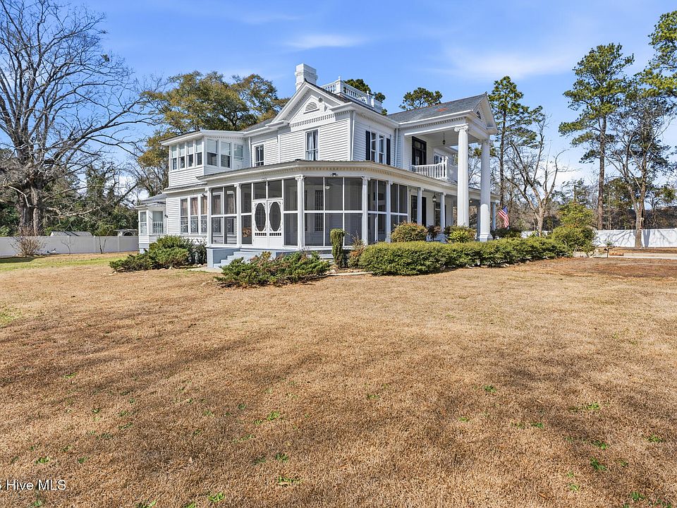 10th image of this home