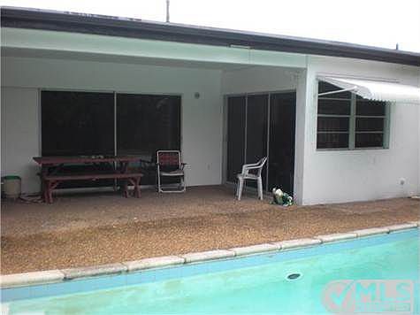 3rd image of 2310 NW 63rd Ave
