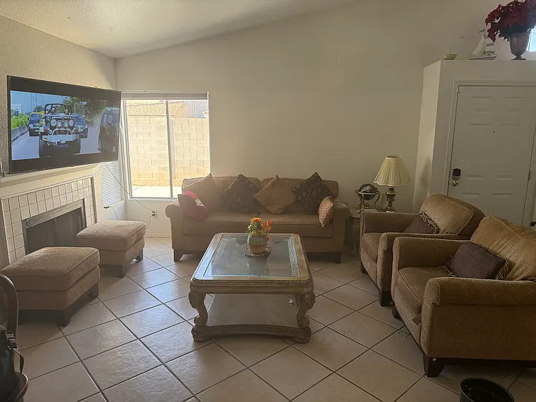 7037 Morales Cir — Photo 21