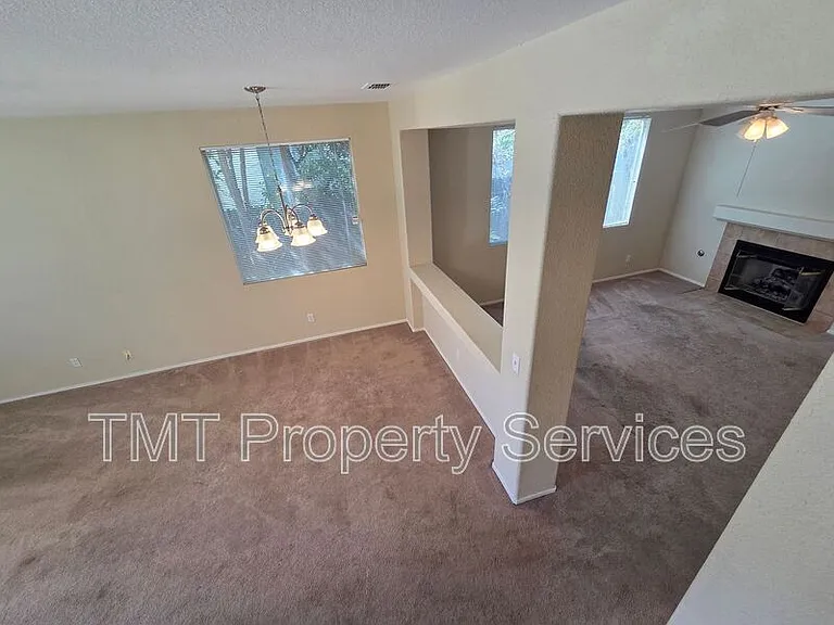 1717 Providence Way — Photo 23