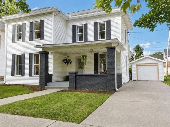 705 N Walnut St, Dover, OH 44622