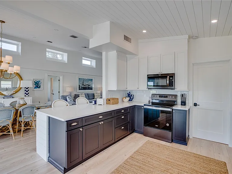 1604 Seaway Dr — Photo 18