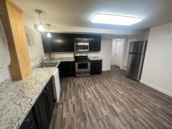 435 Kiesel Ave