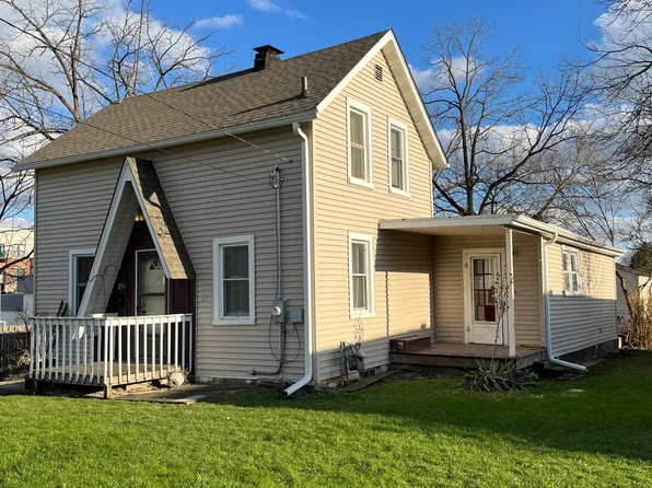 (undisclosed Address), South Elgin, IL 60177