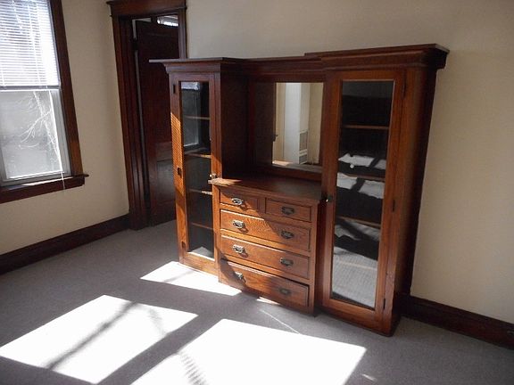 2nd image of 1658 W Summerdale Ave #3 E