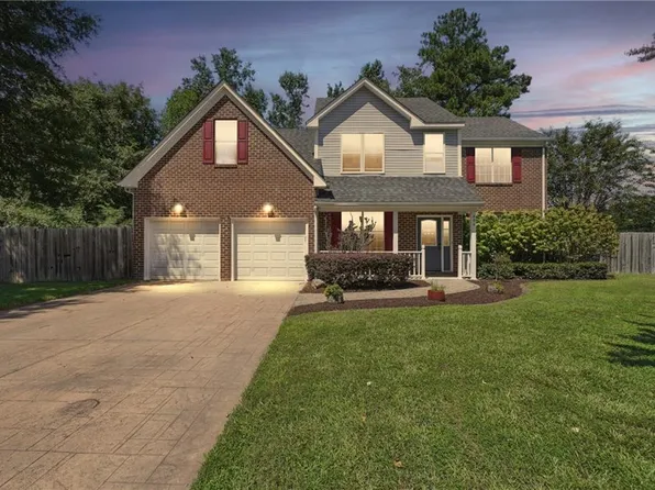 404 Lynnfield Rd, Chesapeake, VA 23323