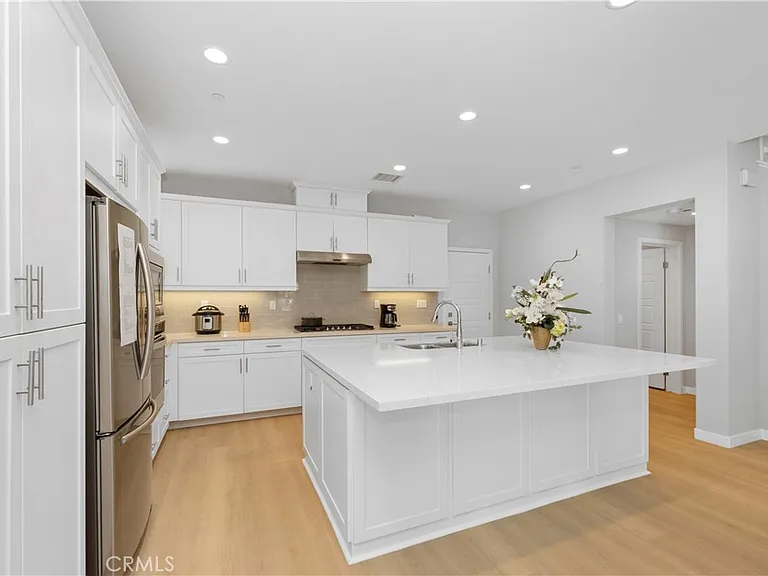 136 Modjeska — Photo 6