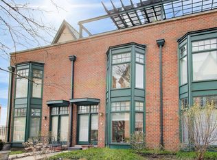 101 N Euclid Ave APT 3, Oak Park, IL