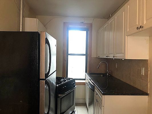 2nd image of 602 Saint Nicholas Ave #22A