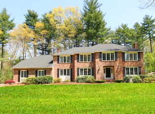 31 Valley Forge Way, Foxboro, MA 02035