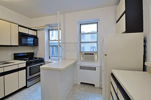 Sold by Corcoran | media 16