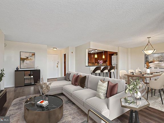 4th image of 7420 Westlake Ter APT 1408