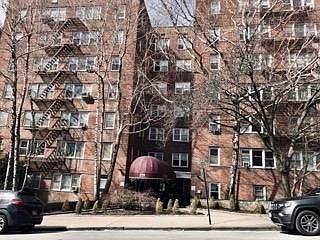 1st image of 279 N Broadway #8G