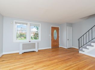 1637 Lochwood Rd, Baltimore, MD 21218