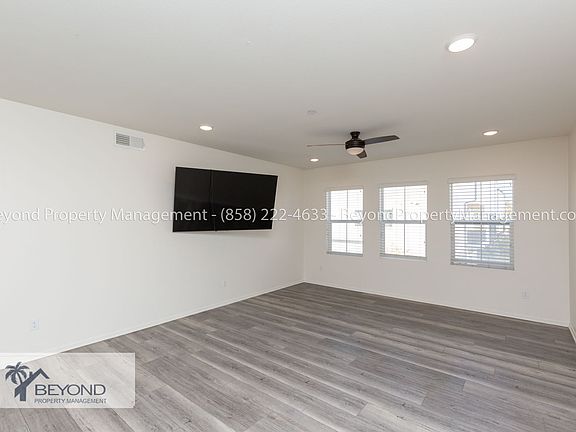 5th image of 5405 Beach Grass Ln #140