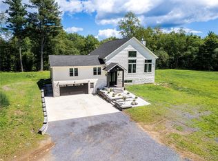 620 Newport Rd, Utica, NY 13502