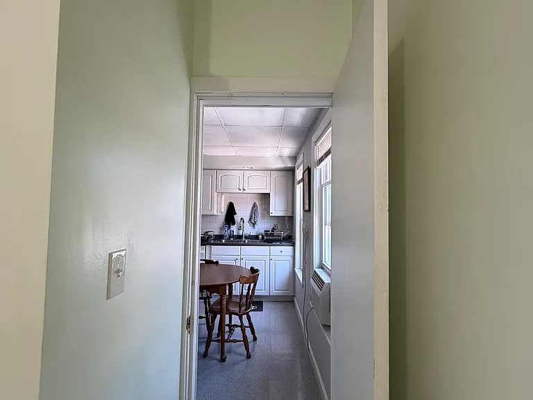 81 Central Ave #2B — Photo 9