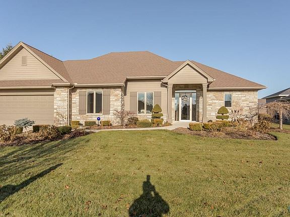 3rd image of 7004 E Pasture Ln