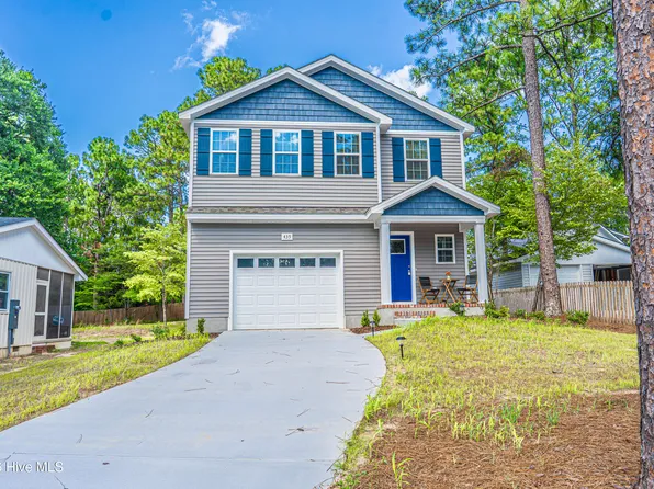 435 W New Jersey Ave, Southern Pines, NC 28387