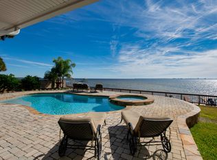 265 Country Club Rd, Shalimar, FL 32579