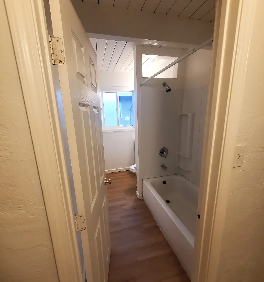 2021 Riley Ct — Photo 3