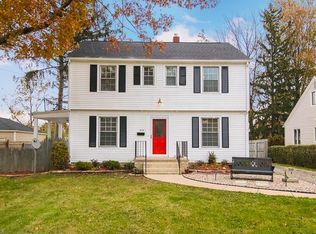 949 Gulf Rd, Elyria, OH 44035