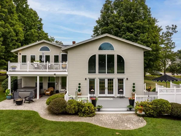78 Rollins Road, Rollinsford, NH 03869