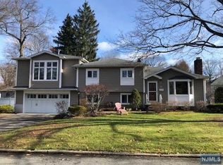 13 Lewis Rd, Montvale, NJ 07645