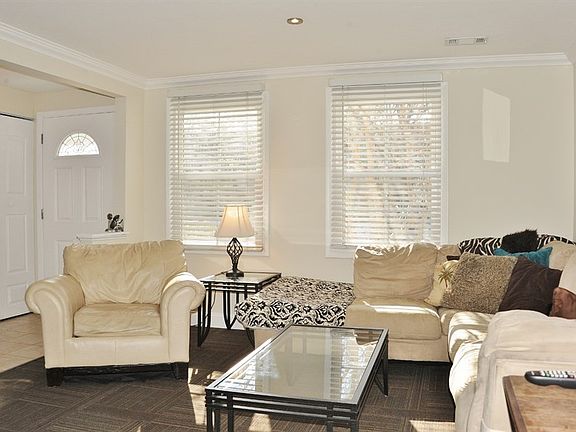 4th image of 4423 Groombridge Way