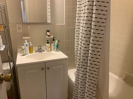 Rented by Prince Real Estate Associates LLC | media 4