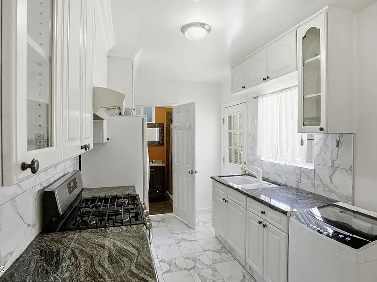 1606 Glenwood Rd #A — Photo 11