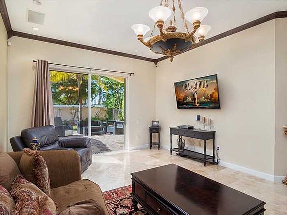 Harbor Islands Townhome