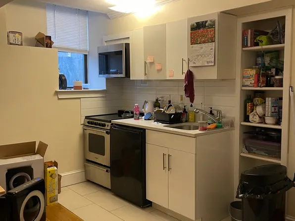 901 Beacon St, Boston, MA