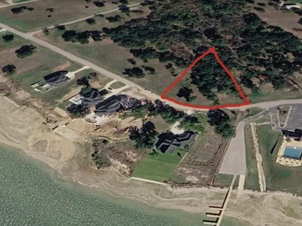 1579 W Shoreline Dr, Kemp, TX 75143
