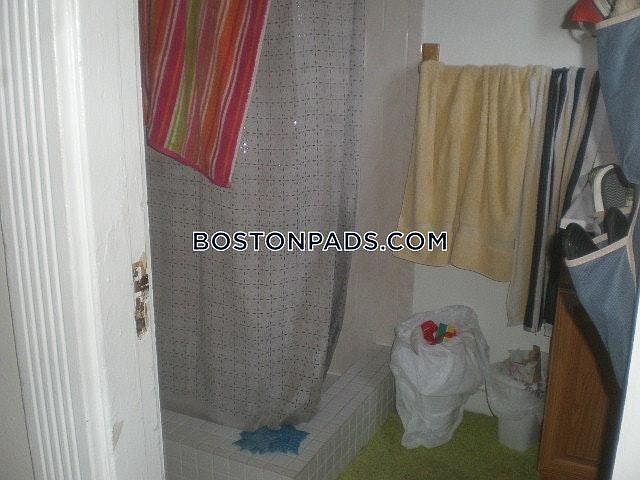 2nd image of 38 Hemenway St #U23