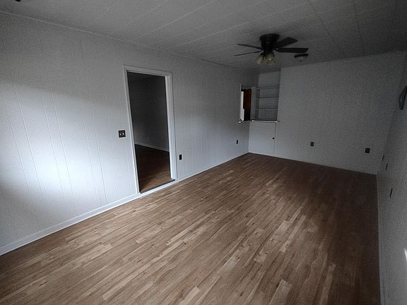 Den