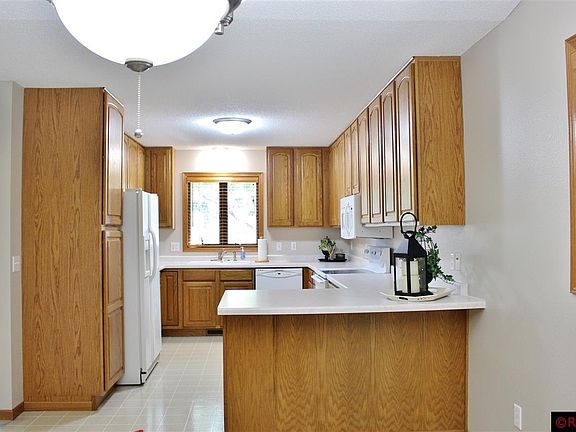 5th image of 1816 W Welco Dr