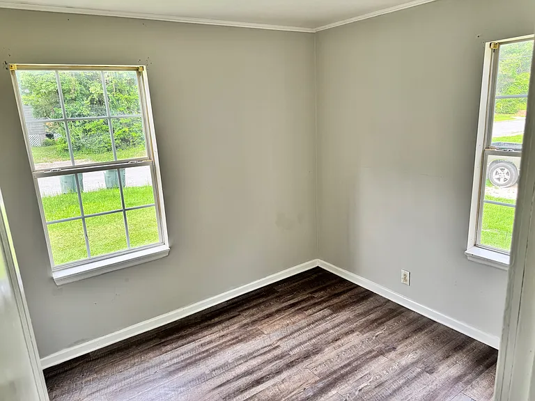 1409 N Dawson St #A — Photo 17