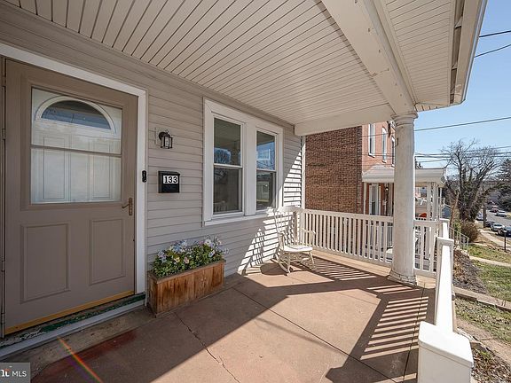 2nd image of 133 Jefferson Ave