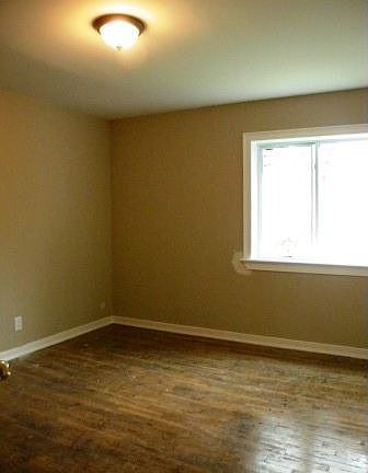 3rd image of 11035 159th St