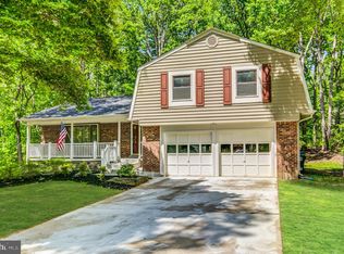 2027 Admiral Dr, Stafford, VA 22554