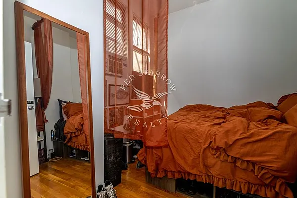 Rented by Red Sparrow Realty Group | media 6