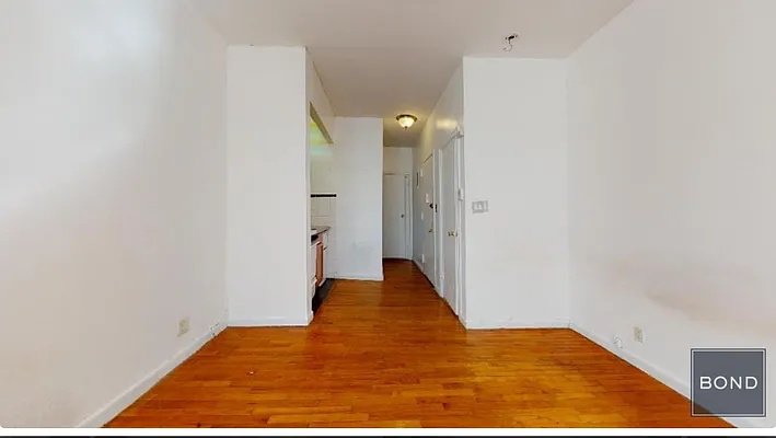 Rented by Bond New York | media 4