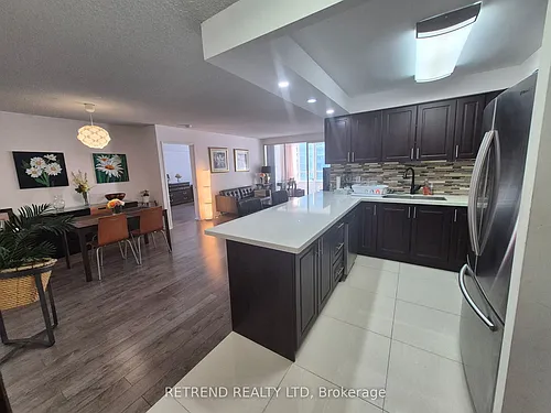 30 Greenfield Ave #1601 Photo 1
