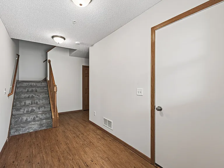 6581 Olive Ln N — Photo 23