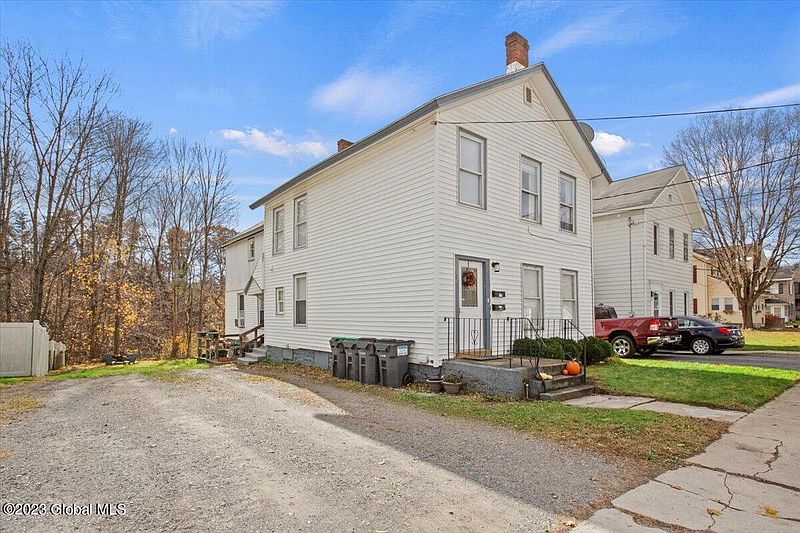 3rd image of 163 South Street